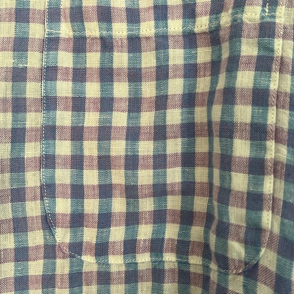 Vineyard Vines xxl shirt - Picture 3 of 3